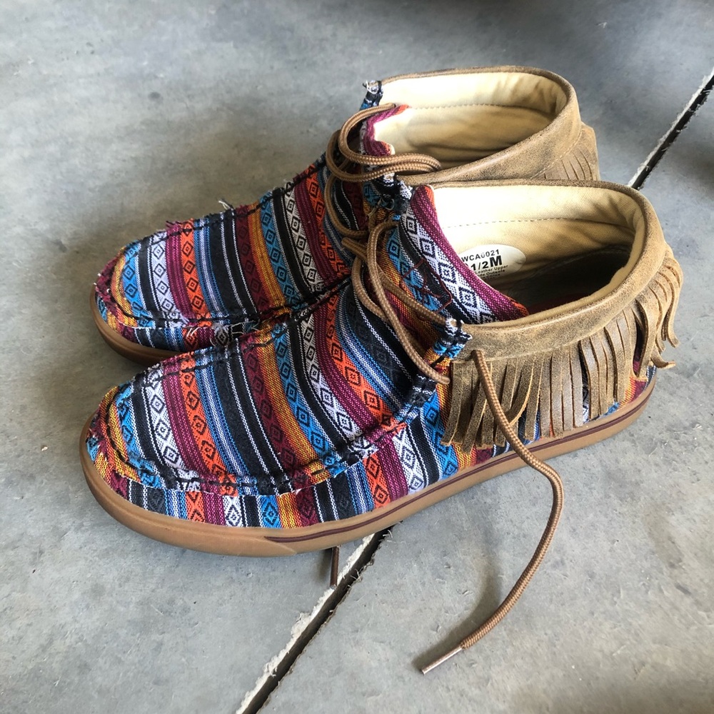 Twisted X Multicolor Southwestern Fringe Moccasin Sneakers - Brown Trim